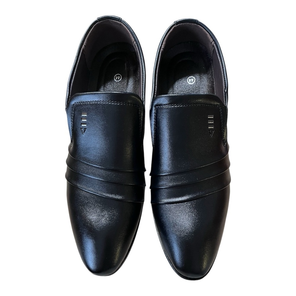 NWOT - Men's Black Slip-On Shoes - Unknown Brand